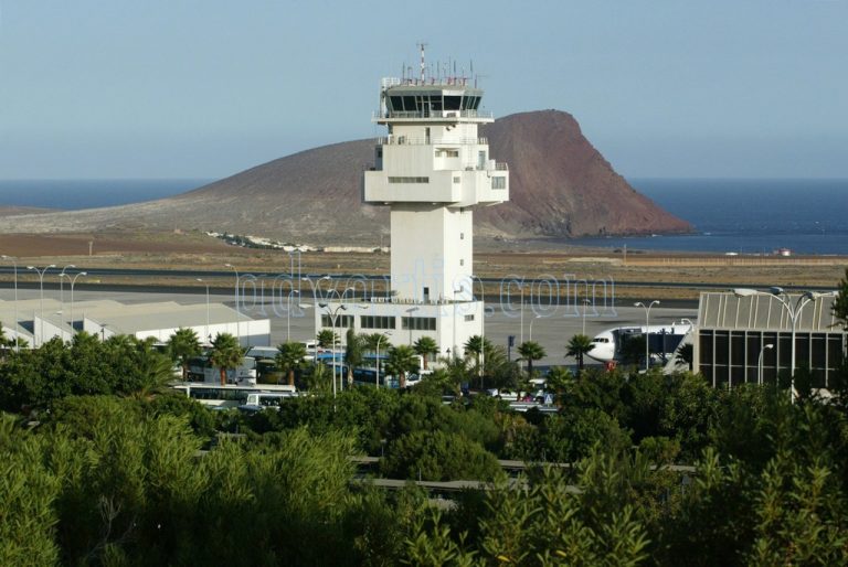 Tenerife South Airport 01 768x514 