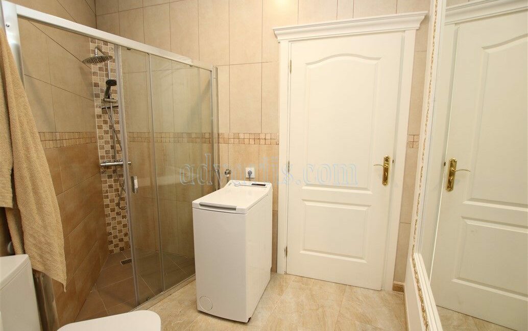 2-bedroom-apartment-for-sale-in-san-eugenio-alto-adeje-tenerife-38660-0216-17